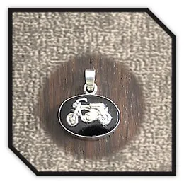 PE00250E-Sterling Silver Onyx Pendant.