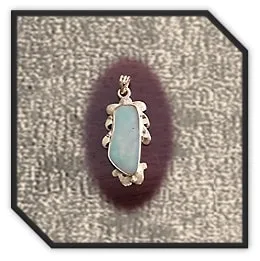 PE01600A-9ct Yellow Gold Opal Pendant.