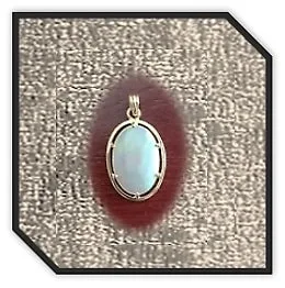 PE04000B-18ct Yellow Gold Crystal Opal Pendant.