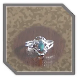 LR00120A-Sterling Silver Opal Ladies Ring.